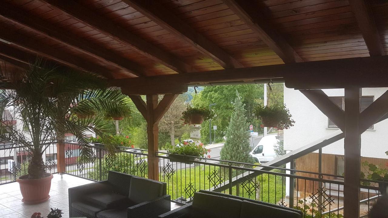 Apartmani Ksenija Krapinske Toplice Exterior photo
