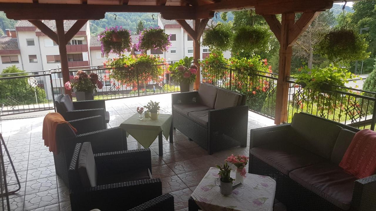 Apartmani Ksenija Krapinske Toplice Exterior photo